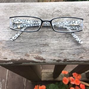Guess glasses